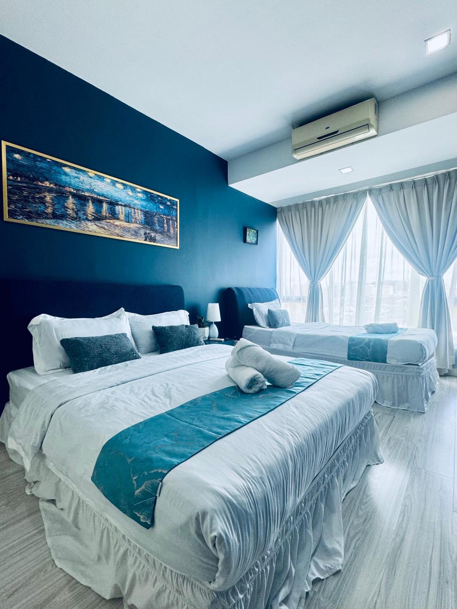 Riverside Opulent Nights At Sky Hotel โกตาคินาบาลู ภายนอก รูปภาพ