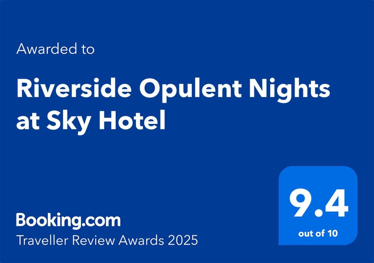 Riverside Opulent Nights At Sky Hotel โกตาคินาบาลู ภายนอก รูปภาพ
